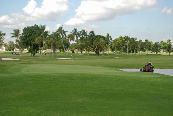 Golf Course Maintenance in Alexandria